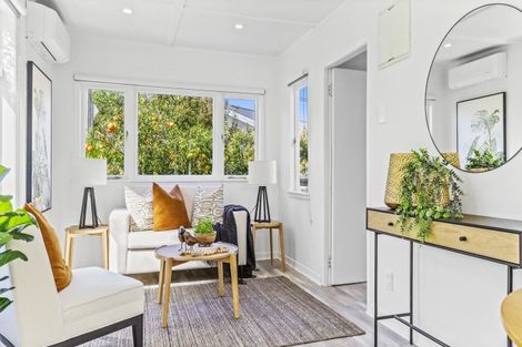 Photo of property in 11 Walbrook Road, Manly, Whangaparaoa, 0930