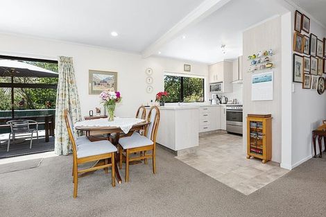 Photo of property in 45 Beauchamp Street, Tawa, Wellington, 5028