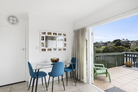 Photo of property in 1/47 Glencoe Road, Browns Bay, Auckland, 0630