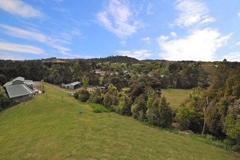 Photo of property in 121 Robinson Road, Whitianga, 3510