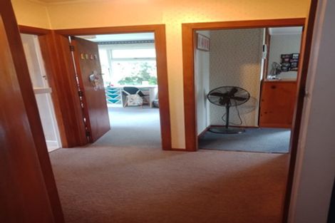 Photo of property in 10 Lennox Street, Winchester, 7985