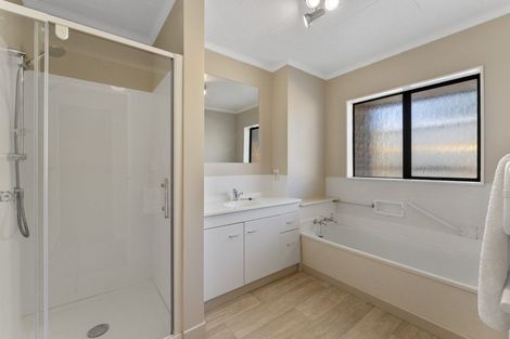 Photo of property in 6a Warrimoo Street, Paraparaumu, 5032