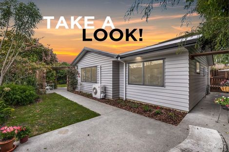 Photo of property in 32a Dowling Grove, Silverstream, Upper Hutt, 5019