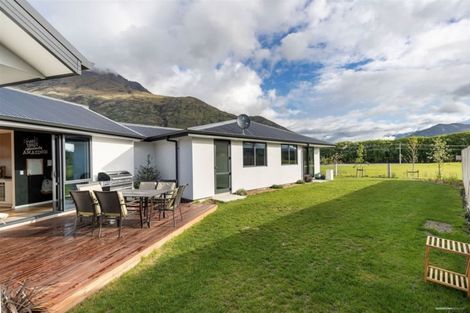 Photo of property in 105 Stalker Road, Lower Shotover, Queenstown, 9304