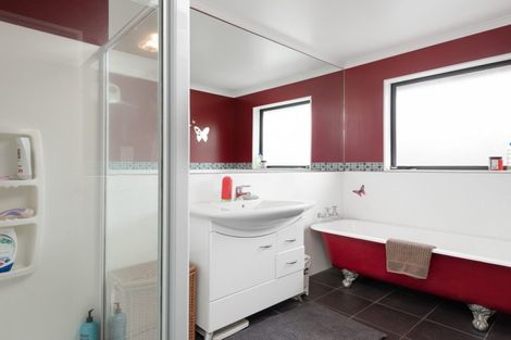 Photo of property in 5 Landau Place, Redwoodtown, Blenheim, 7201