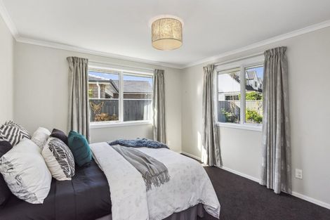 Photo of property in 1a Trusham Court, Paraparaumu, 5032
