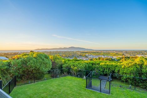 Photo of property in 7 Ocean Vista Lane, Paraparaumu, 5032