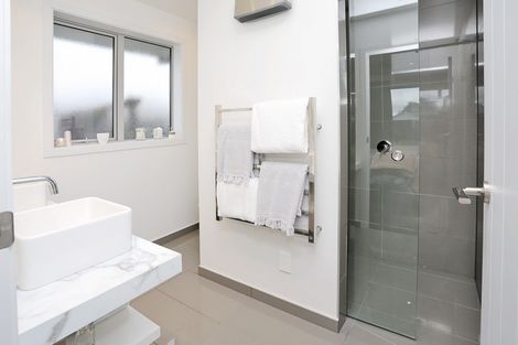 Photo of property in 28 Northside Drive, Waikiwi, Invercargill, 9810