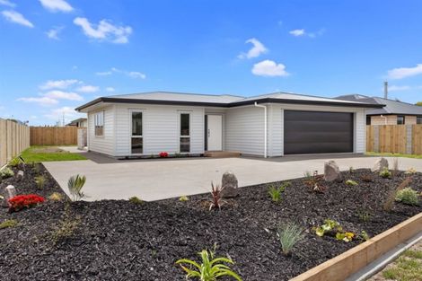 Photo of property in 4 Kotare Drive, Coastlands, Whakatane, 3120