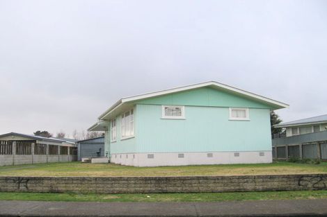 Photo of property in 56 Whitby Crescent, Flaxmere, Hastings, 4120