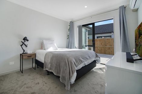 Photo of property in 3 Toropapa Close, Takanini, 2110