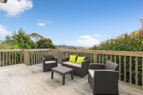 Photo of property in 26a Sunset Road, Unsworth Heights, Auckland, 0632