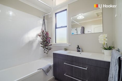 Photo of property in 51 Kirkcaldy Street, South Dunedin, Dunedin, 9012