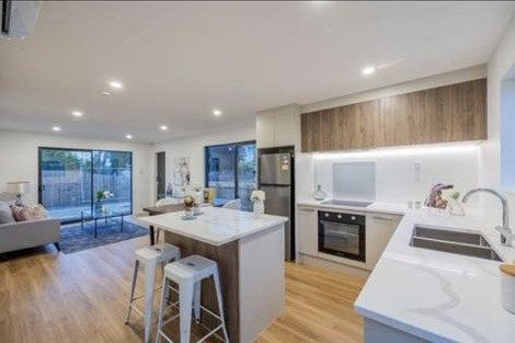 Photo of property in 8d Jupiter Street, Rosehill, Papakura, 2113