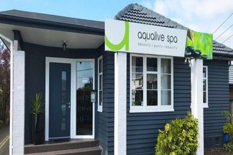 Photo of property in 1/128 Wilsons Road, Saint Martins, Christchurch, 8022