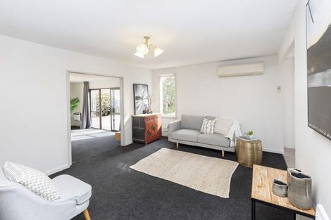 Photo of property in 22 Cullahill Street, Harewood, Christchurch, 8051