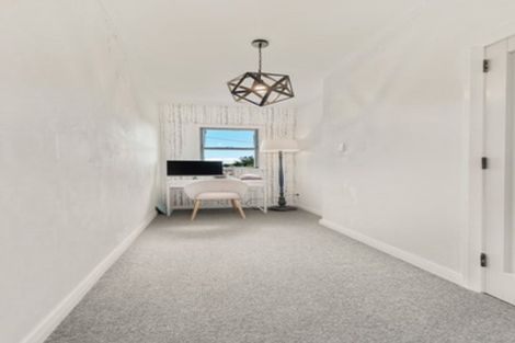 Photo of property in 4 Oxford Street, East Gore, Gore, 9710