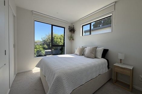 Photo of property in 4/47 Beach Road, Te Atatu Peninsula, Auckland, 0610