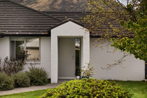 Photo of property in 30 Atley Road, Arthurs Point, Queenstown, 9371
