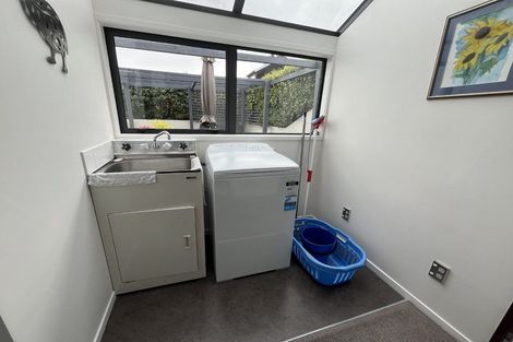 Photo of property in 2/57 Arrowsmith Avenue, Waipahihi, Taupo, 3330