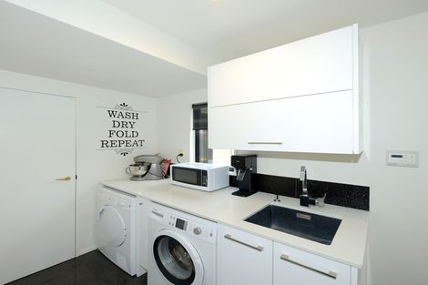 Photo of property in 8 Haineswood Lane, Sockburn, Christchurch, 8042