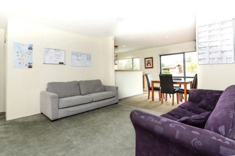 Photo of property in 13 Sudbury Court, Rototuna North, Hamilton, 3210