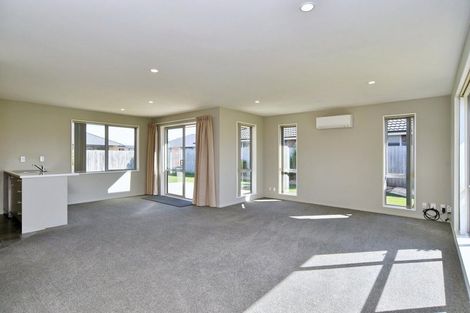 Photo of property in 9 Maple Place, Rangiora, 7400