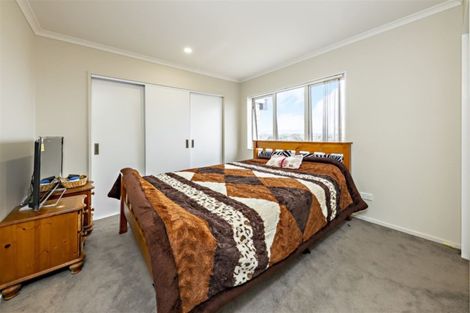 Photo of property in 55c Senator Drive, Manurewa, Auckland, 2105