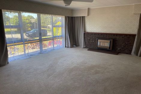 Photo of property in 43 Meadowbrook Drive, Cloverlea, Palmerston North, 4412