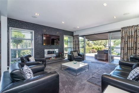 Photo of property in 47 Shalamar Drive, Cashmere, Christchurch, 8022