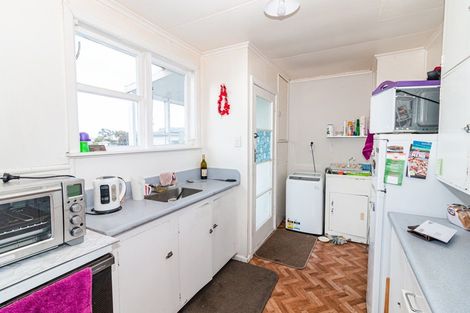 Photo of property in 27 Murch Place, Tawhero, Whanganui, 4500