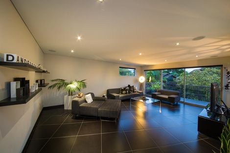 Photo of property in 25 Trent Avenue, Hokowhitu, Palmerston North, 4410