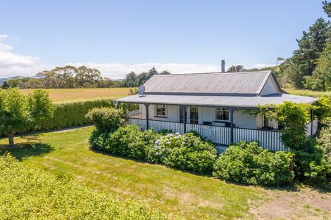 Photo of property in 842 State Highway 2, Opaki, Masterton, 5881