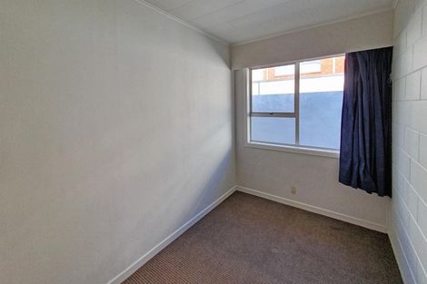 Photo of property in 76b Eliot Street, New Plymouth, 4310