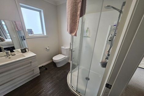 Photo of property in 34 Hanlow Place, Pyes Pa, Tauranga, 3112