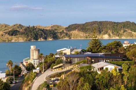 Photo of property in 13 Rose Street, Raglan, 3225