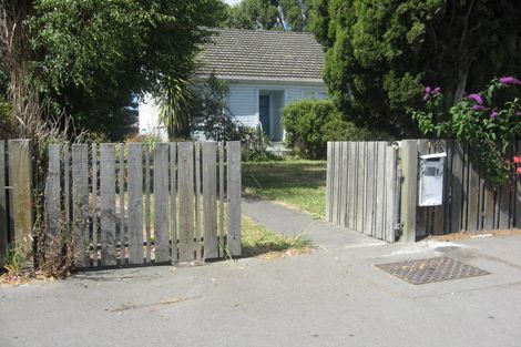 Photo of property in 341 Riccarton Road, Upper Riccarton, Christchurch, 8041