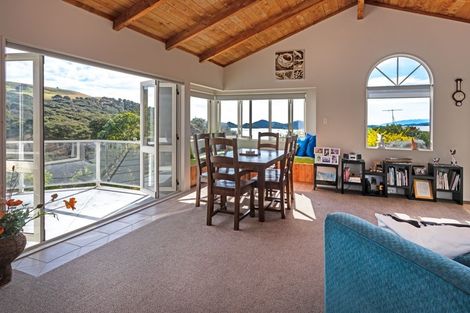Photo of property in 80 Kowhai Drive, Te Kouma, Coromandel, 3581