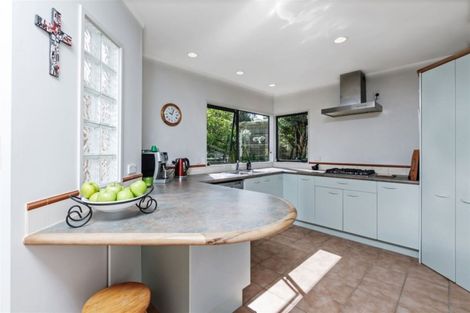 Photo of property in 60 Danbury Drive, Torbay, Auckland, 0630