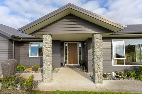 Photo of property in 21 Nicholson Drive, Kaitoke, Whanganui, 4572