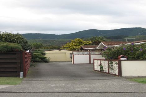 Photo of property in 100a Hillcrest Road, Raumati Beach, Paraparaumu, 5032
