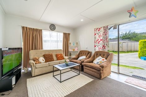Photo of property in 11b Foster Street, Taita, Lower Hutt, 5011