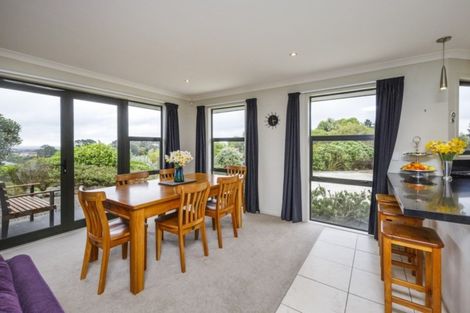 Photo of property in 16 Shere Lane, Linton, Palmerston North, 4472