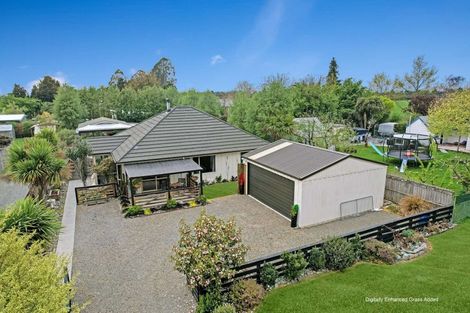 Photo of property in 4 Bluff Street, Coalgate, 7673