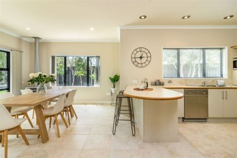 Photo of property in 7 Stoneleigh Green, Parklands, Christchurch, 8083