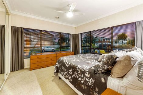 Photo of property in 7 Divich Avenue, Te Atatu South, Auckland, 0610