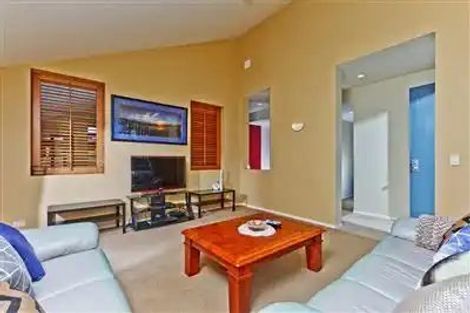 Photo of property in 16 Clemow's Lane, Albany, Auckland, 0632