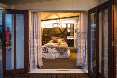 Photo of property in 77 Seabury Avenue, Foxton Beach, Foxton, 4815