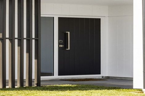 Photo of property in 11 Bill Miller Drive, Papamoa, 3118