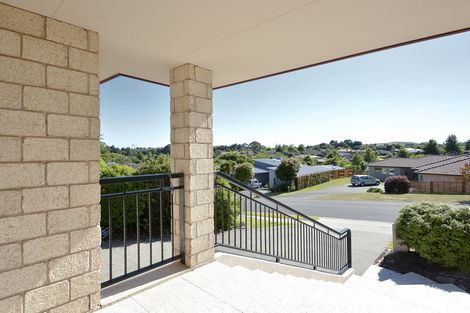 Photo of property in 6 Ashgrove Place, Ohauiti, Tauranga, 3112